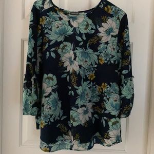 Van Heusen blue blouse